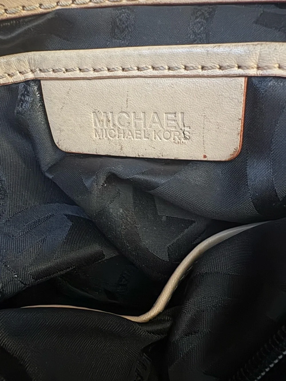 Michael Kors Black Pebbled Leather Jet Set Tote Shoulder Bag Gold Hardware LG